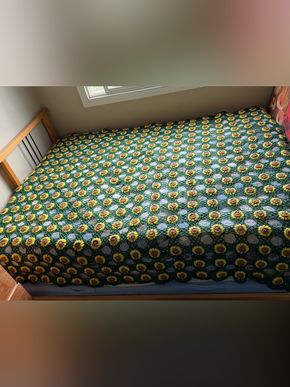 Vintage handmade crochet sunflower queen size blanket